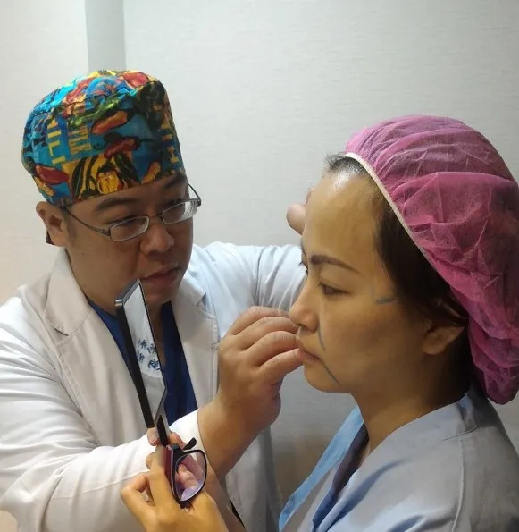 林敬鈞醫師 MINT Lift 原廠認證講師與施術醫師資格