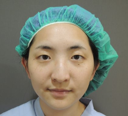 典型的單眼皮，化妝非常不好畫